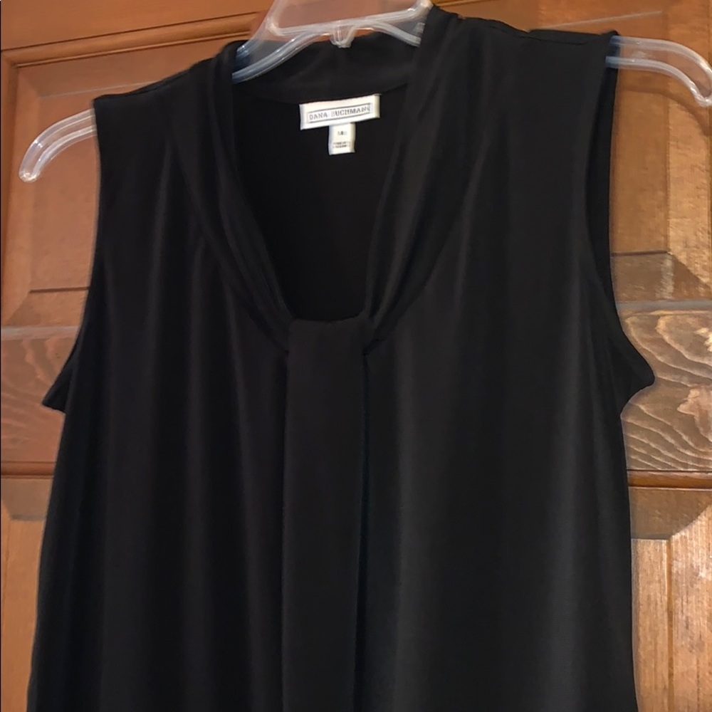 Dana Buchman blouse medium